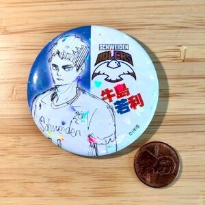 Rare HOLO Haikyuu Manga art can badge
